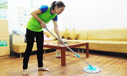 Nhiều công việc làm xuyên Tết có mức thù lao trả cho người lao động tại Sài Gòn tăng gấp 2-3 lần ngày thường. Ảnh: Giupviectantam.net