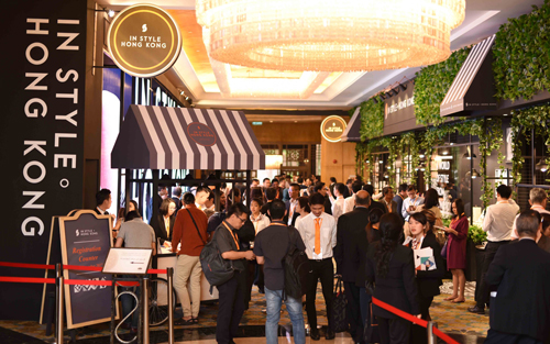 Sản phẩm trưng bày tại triển lãm In Style. Hong Kong đến từ những nhãn hiệu và nhà thiết kế hàng đầu đặc khu hành chính này. Thông tin chi tiết tại đây hoặc tại đây.