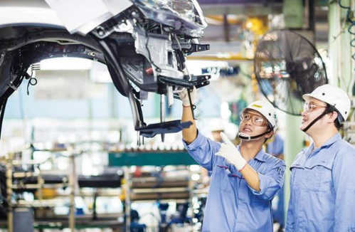 Công nghiệp hỗ trợ phát triển sẽ mang lại nhiều cơ hội cho lĩnh vực sản xuất ôtô.