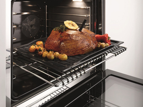 Lò nướng và lò hấp Miele là một trong những sản phẩm cần thiết với nhiều gia đình.