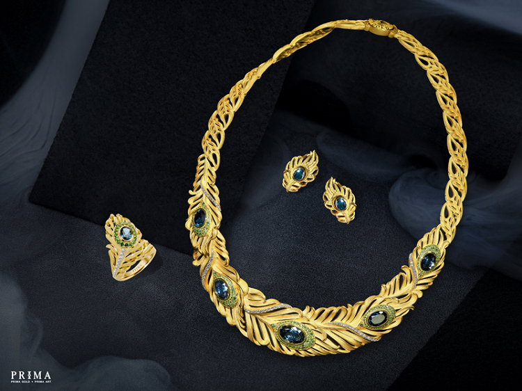 Bộ sưu tập Grand Pavone từ thương hiệu trang sức Prima Gold.