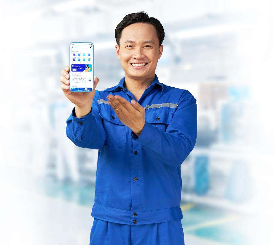 Mcredit thực hiện nhiều chuyển đổi để tăng nhận diện thương hiệu tới khách hàng.